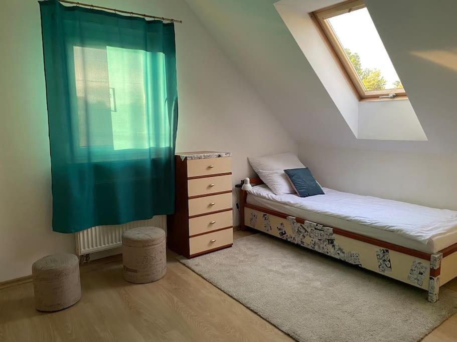 4 Bedroom Family House With Access To A Hot Tub Goczałkowice-Zdrój Екстериор снимка