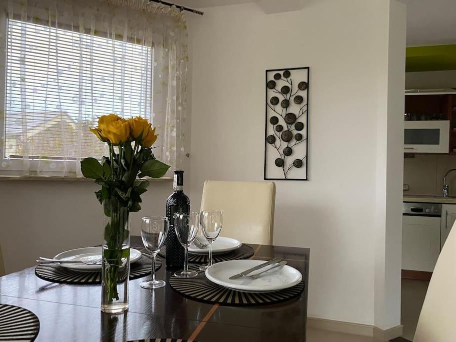 4 Bedroom Family House With Access To A Hot Tub Goczałkowice-Zdrój Екстериор снимка